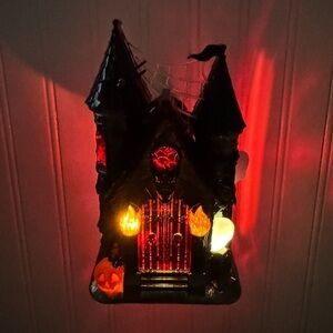 Bath & Body Works Halloween Haunted Castle Nightlight Projector Wallflower Plug